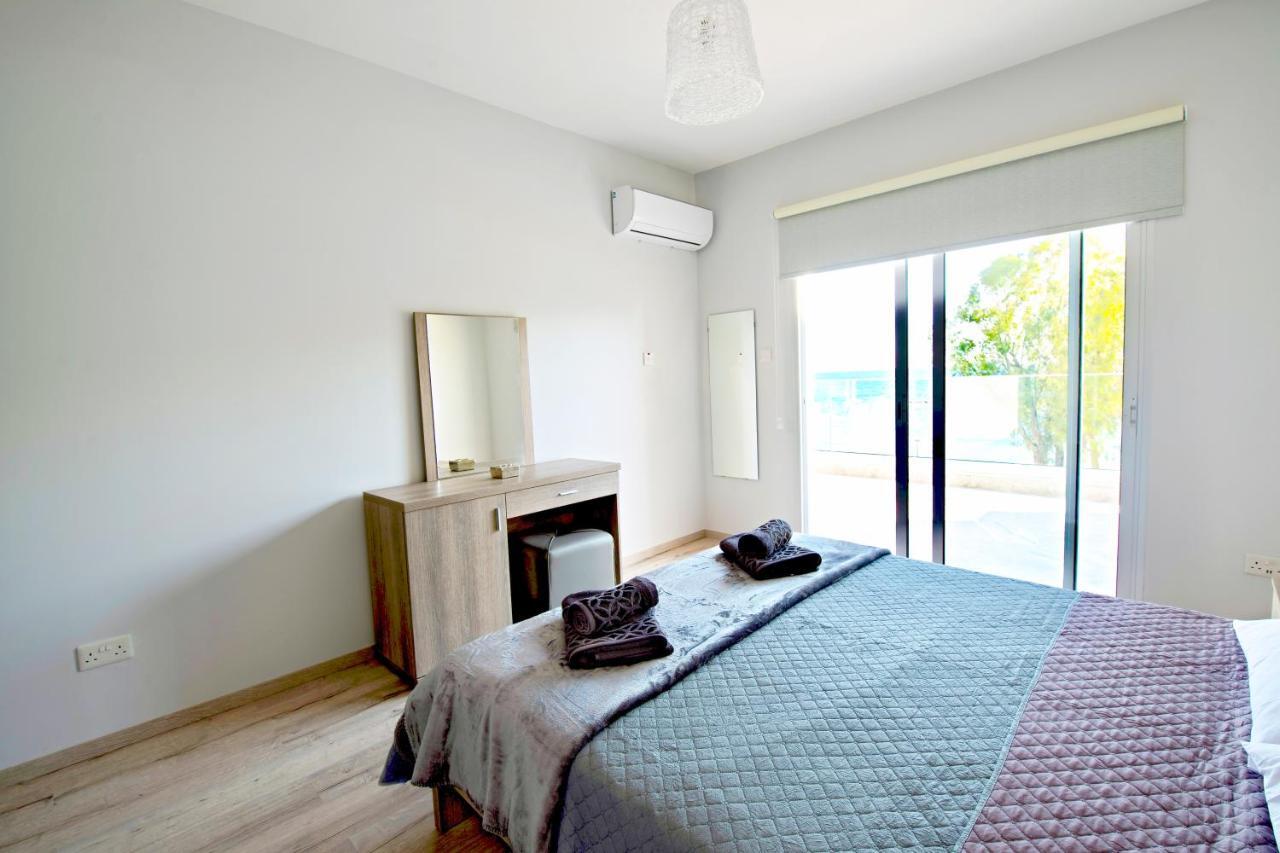 Galatex Sea Breeze Apartment Limassol Exterior photo
