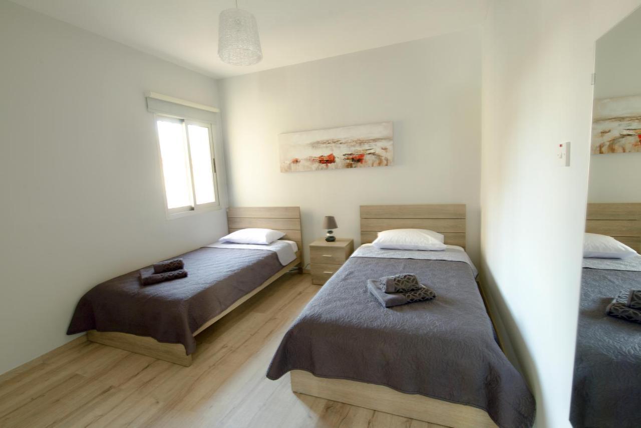Galatex Sea Breeze Apartment Limassol Exterior photo